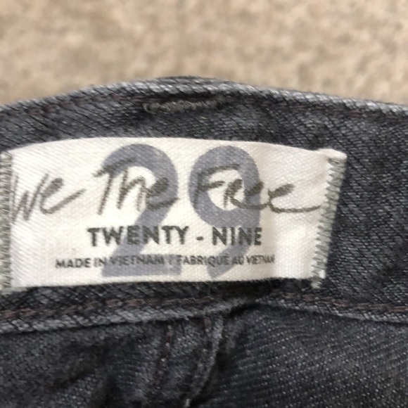 Free People We The Free Jean Shorts Size 29 Gray Distressed High Waist - Picture 8 of 9